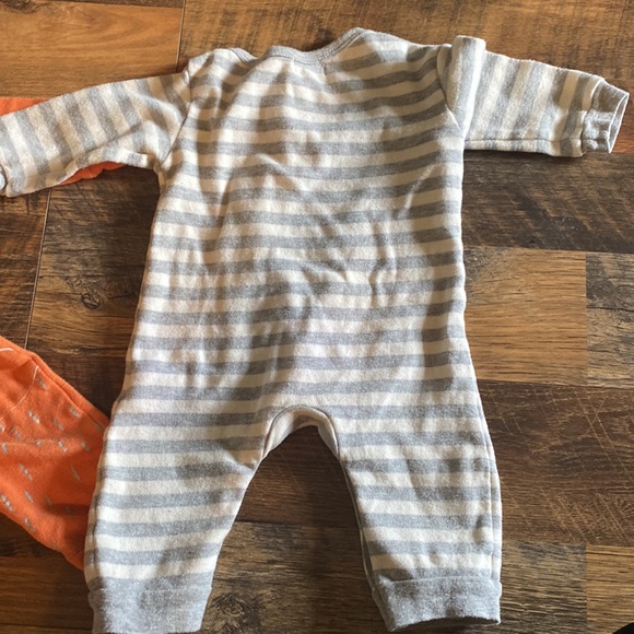 Quiltex 6/9 month onesies - Picture 4 of 5